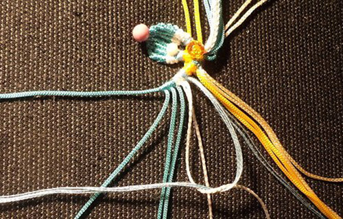 Техника плетения макраме-цветочка от Петерс Розы 1 вариант